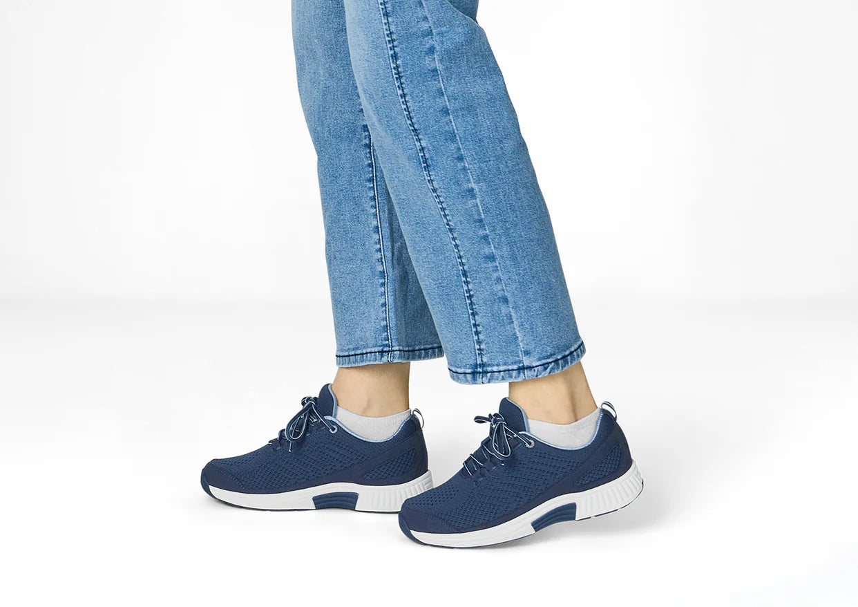 992